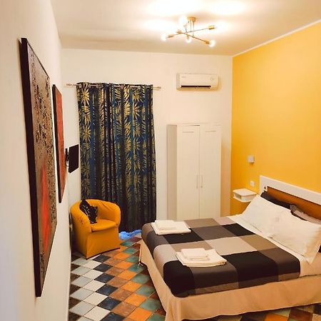 Firenze32 Bed & Breakfast Napoli Oda fotoğraf