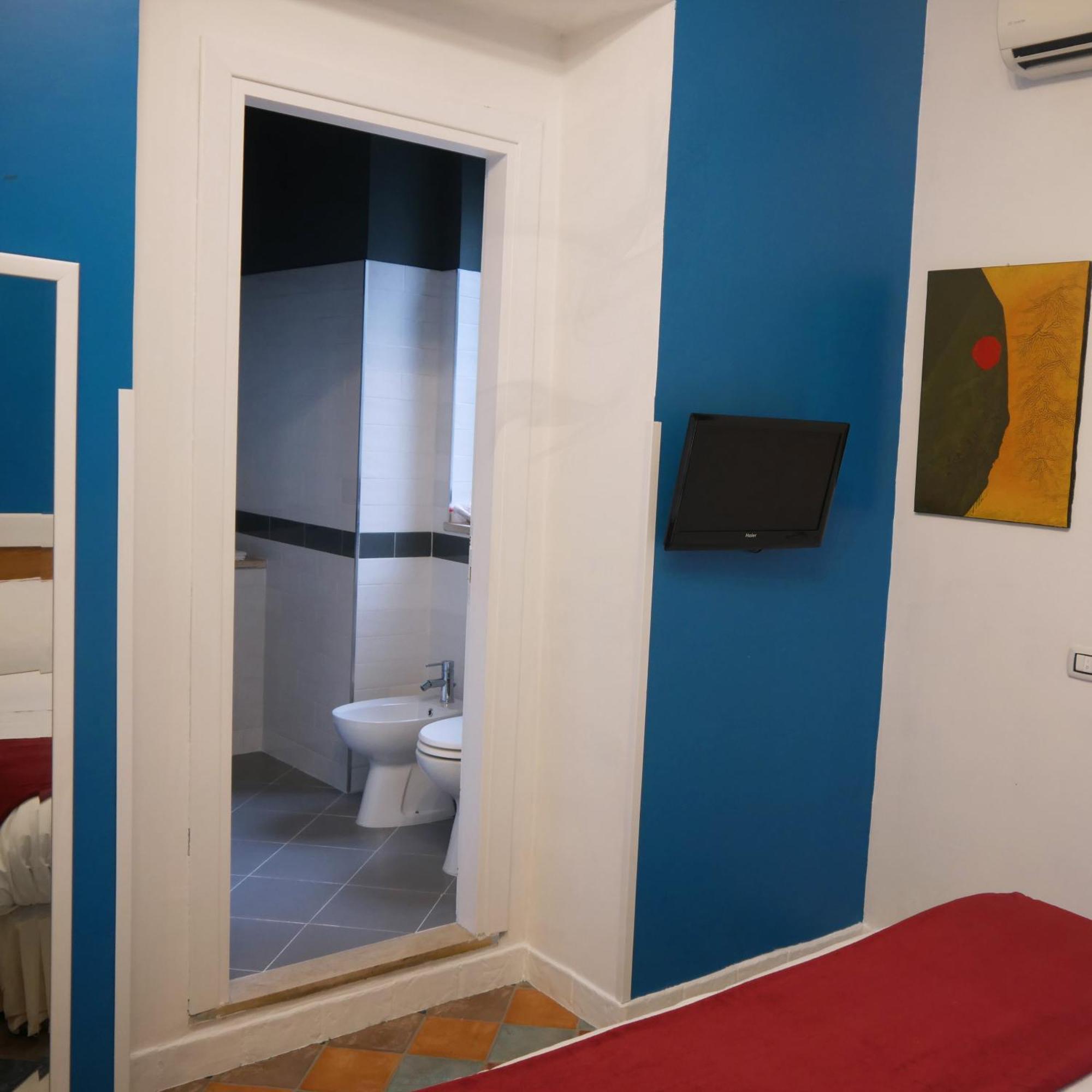 Firenze32 Bed & Breakfast Napoli Oda fotoğraf